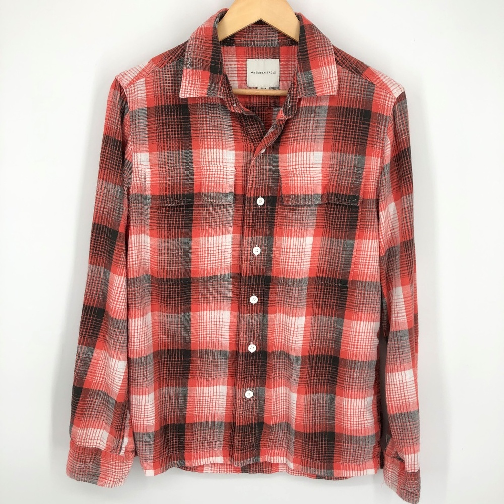 American Eagle Womens Button Down‎ SIze S Coral Plaid Brushed Flannel Lumberjane